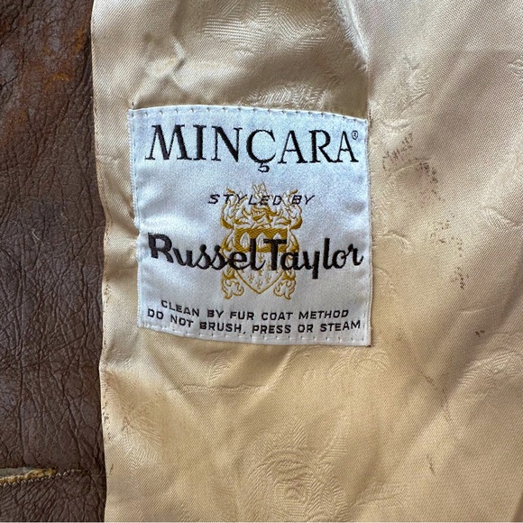 Vintage Fur Coat - Picture 8 of 8